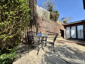 Photo 16- click for photo gallery